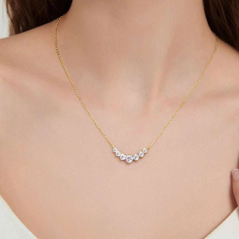 Smile- Collana Elegante con Pietre di Moissanite