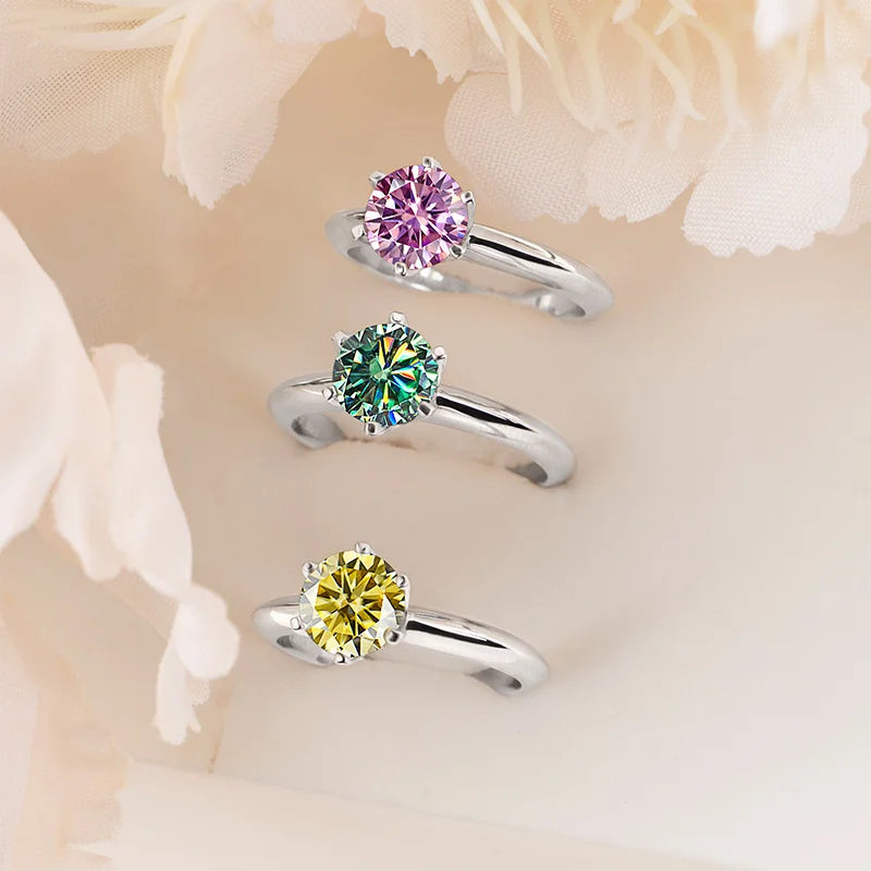 Regina- Moissanite Anello