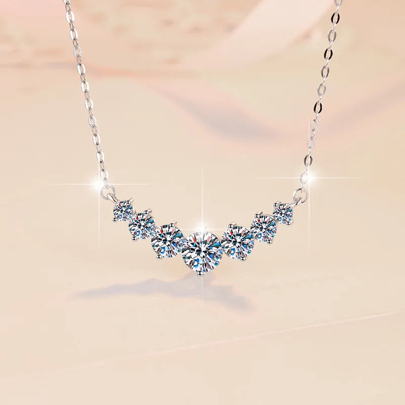 Smile- Collana Elegante con Pietre di Moissanite