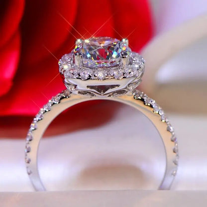 HALO-Moissanite Ring