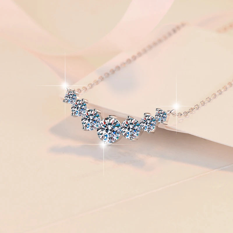 Smile- Collana Elegante con Pietre di Moissanite