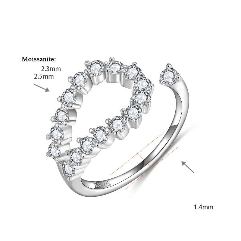 Ana - Anello in Moissanite L’eleganza del diamante